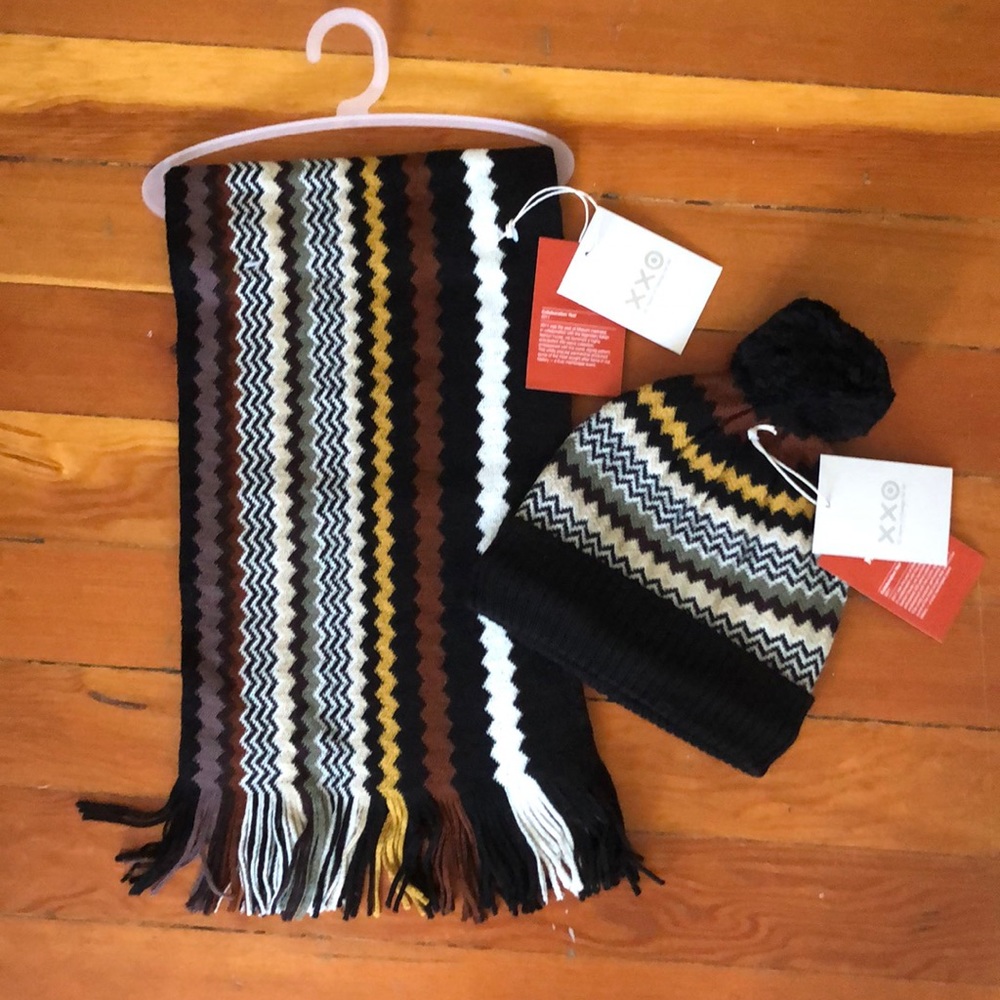 NWT Missoni x Target matching scarf and hat set